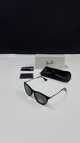 Ray-Ban