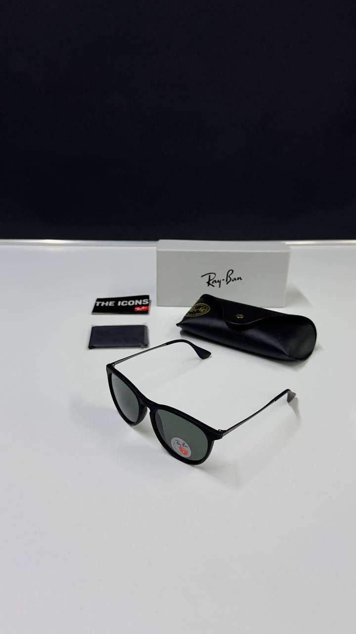 Ray-Ban