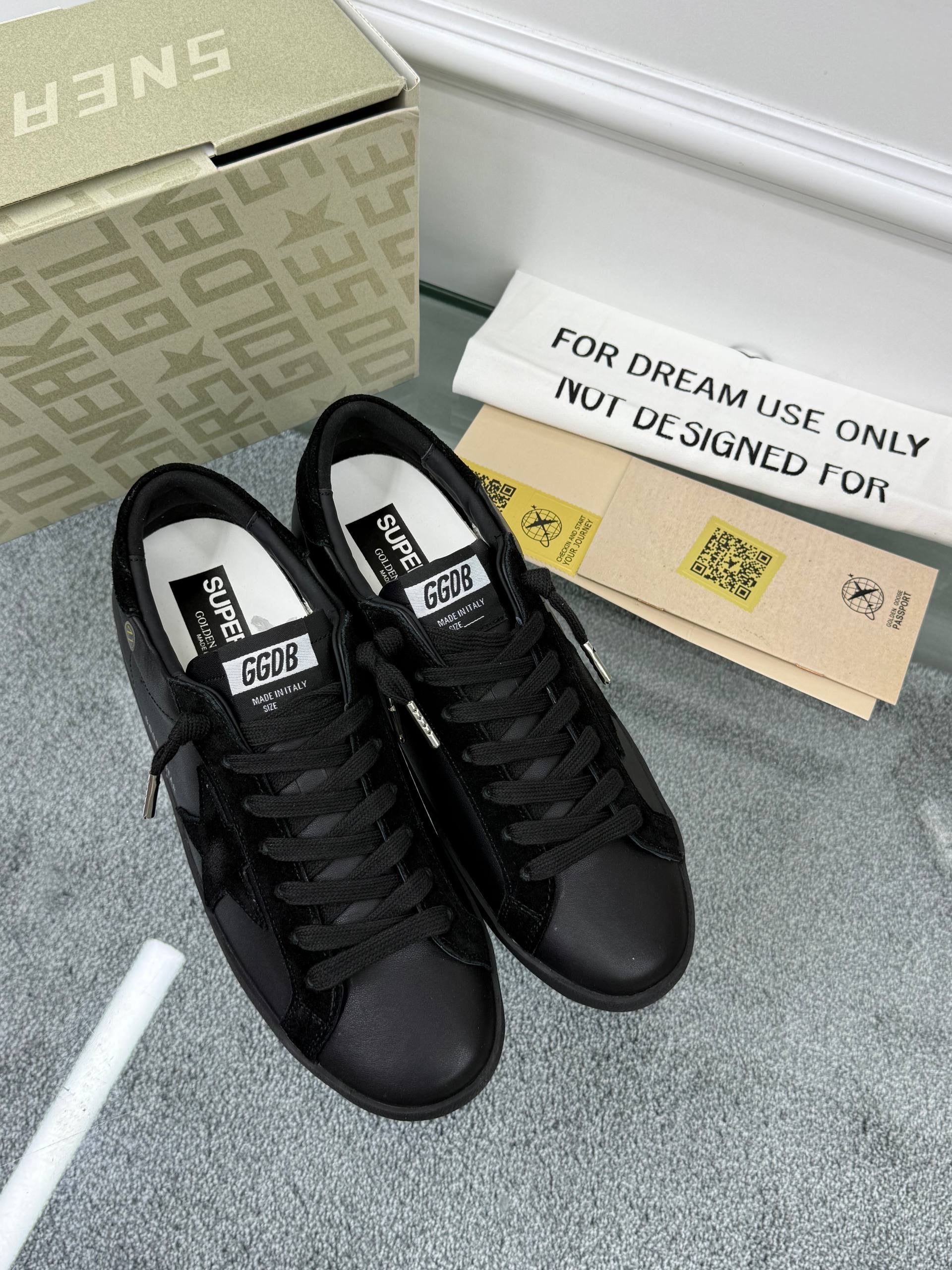 Golden Goose