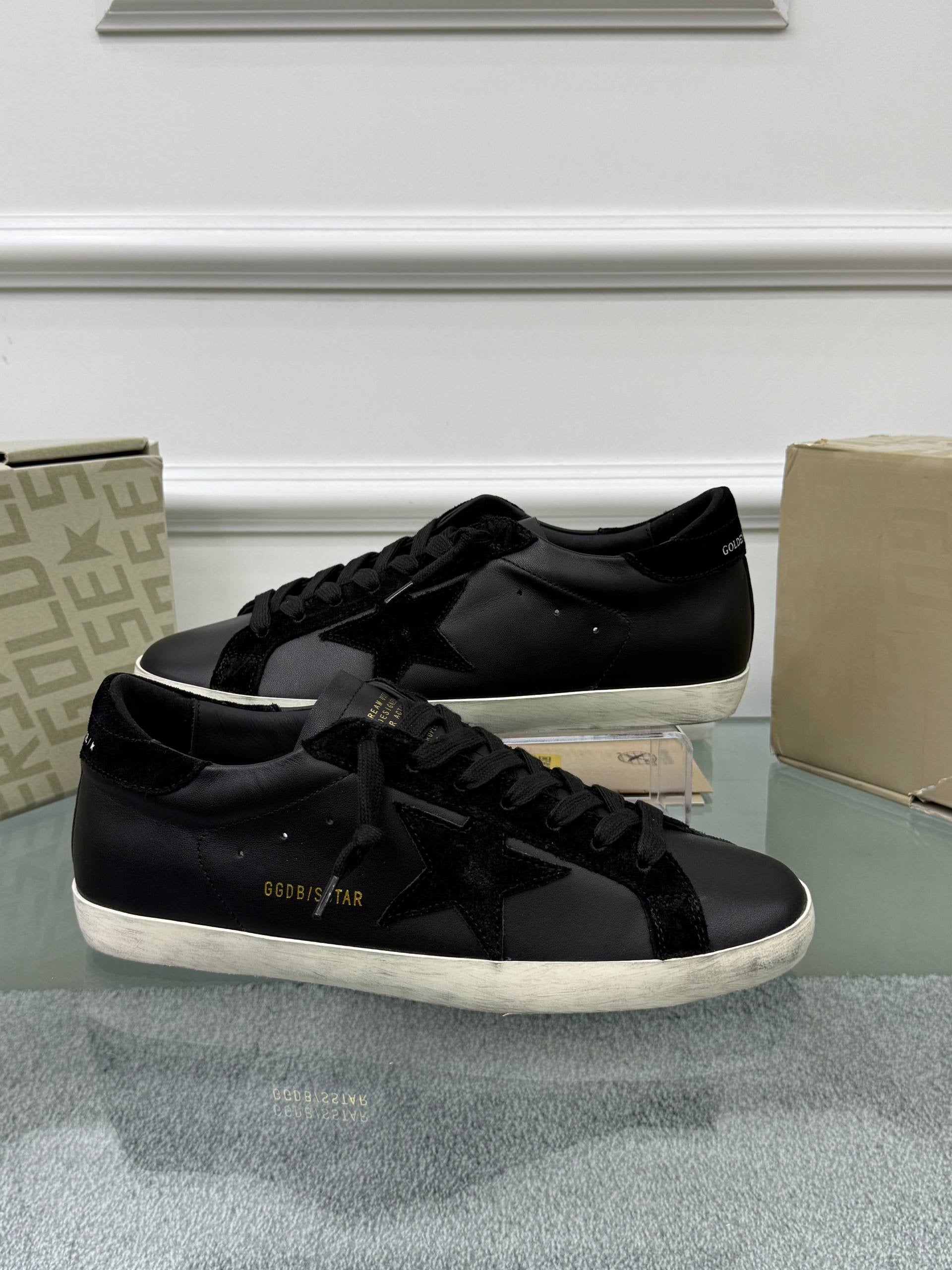 Golden Goose