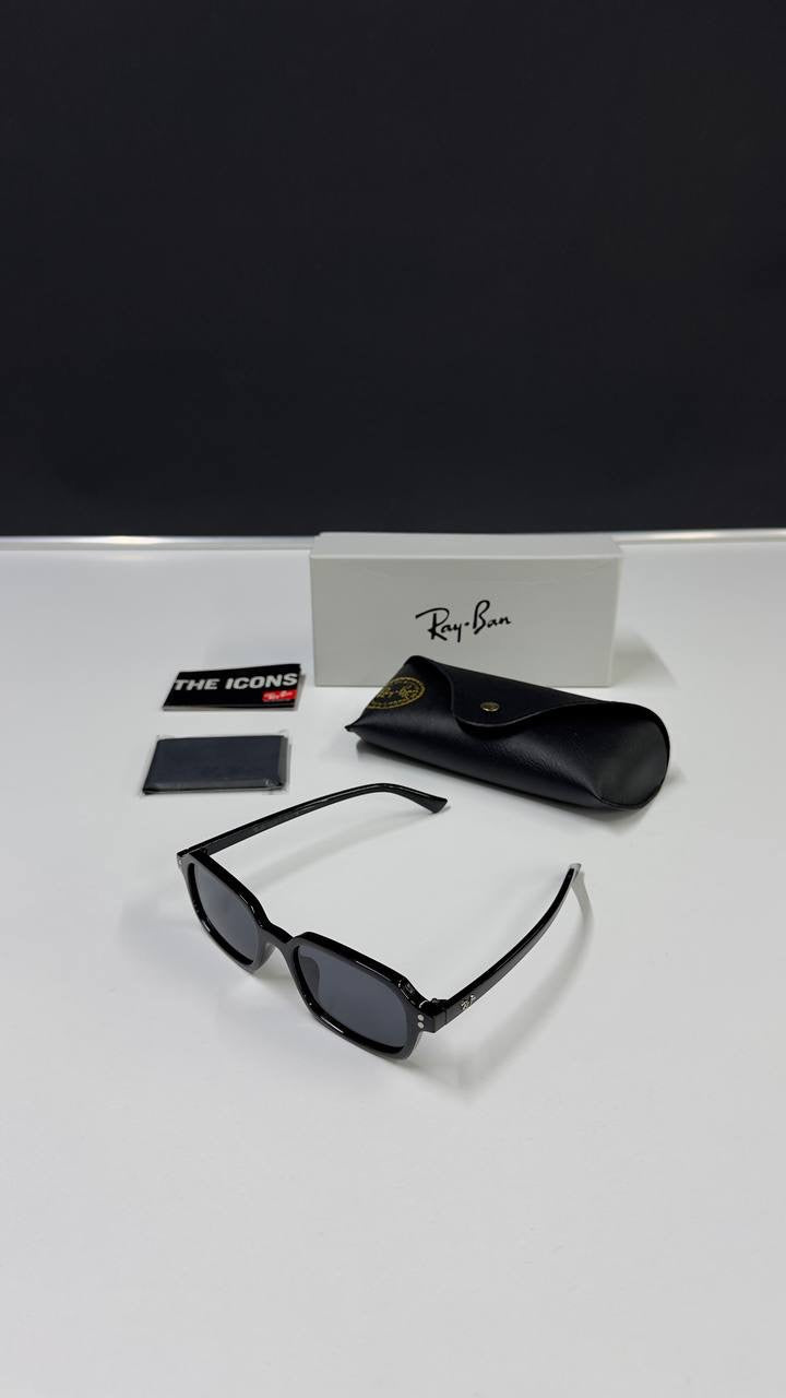 Ray-Ban