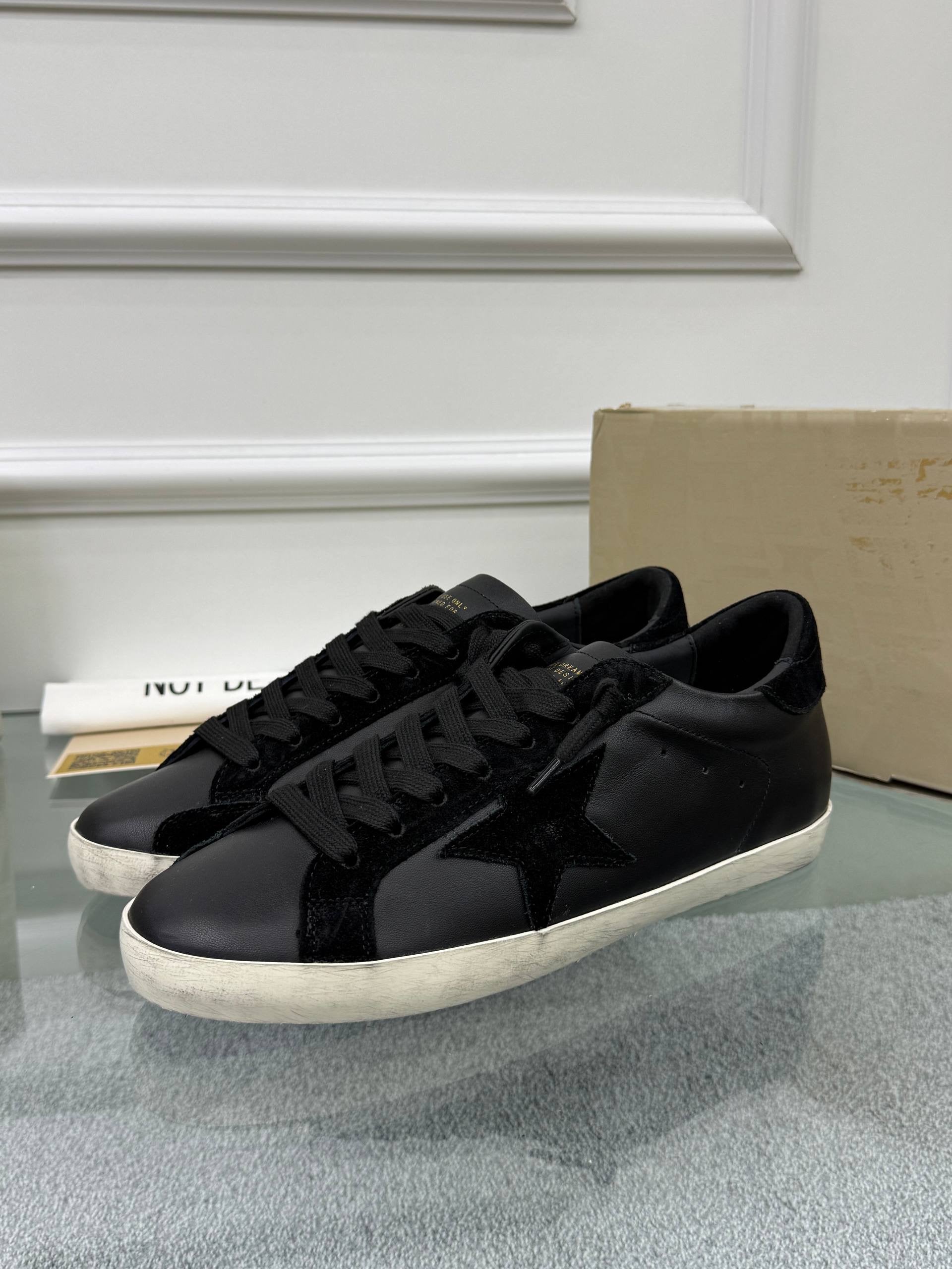Golden Goose