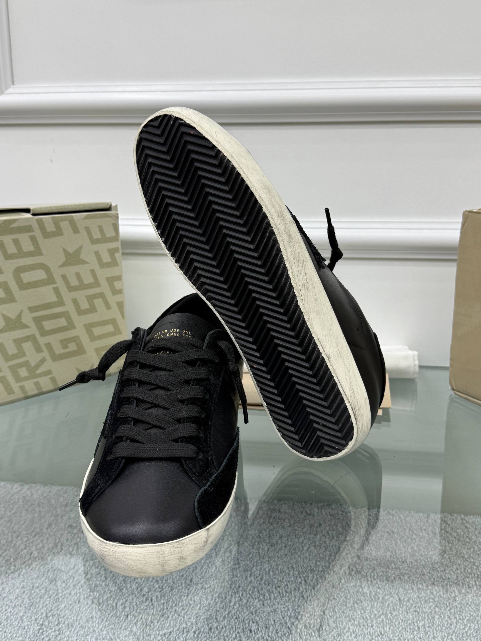 Golden Goose