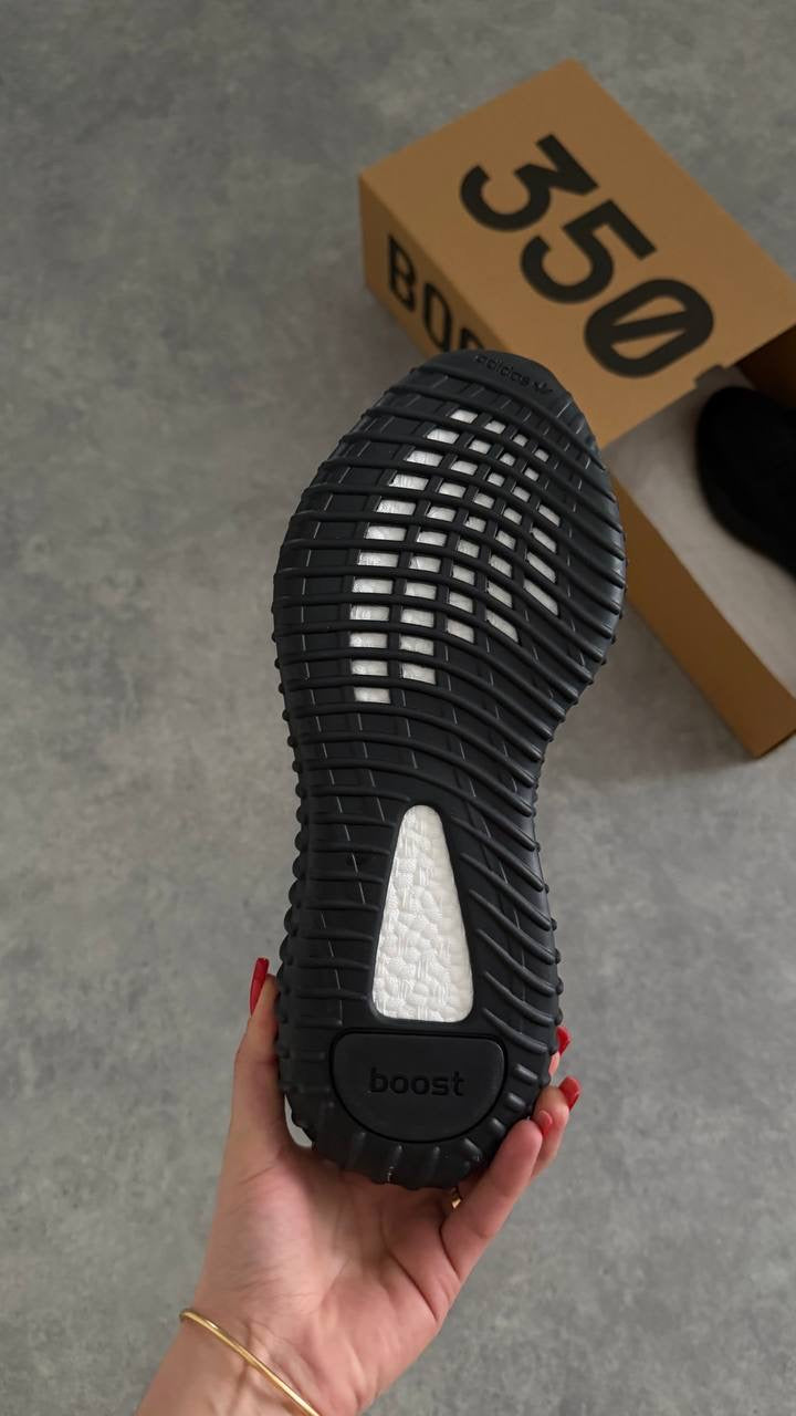 Adidas Yeezy Boost 350 V2 „ONYX“