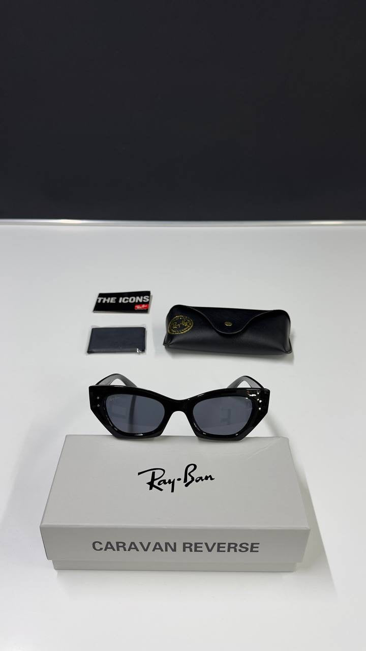 Ray-Ban