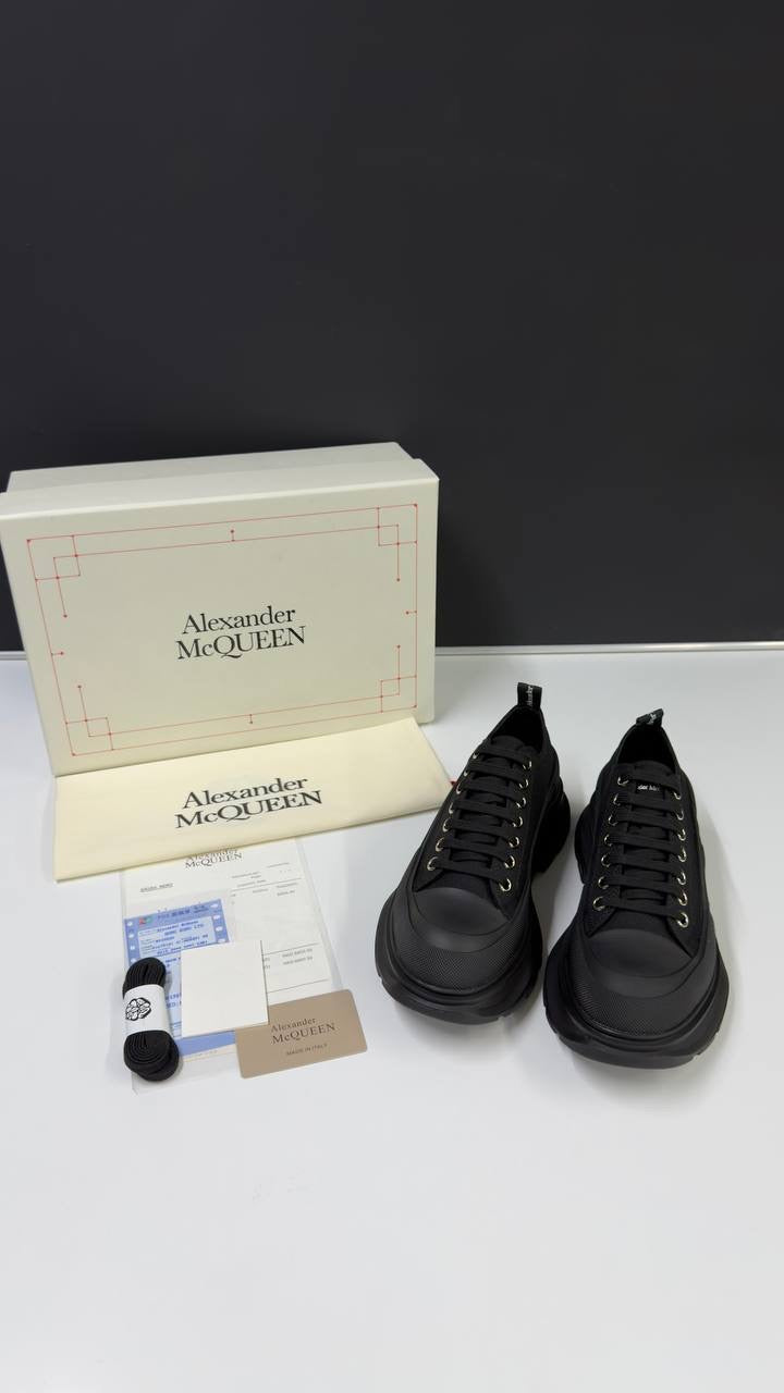 Alexander Mcqueen