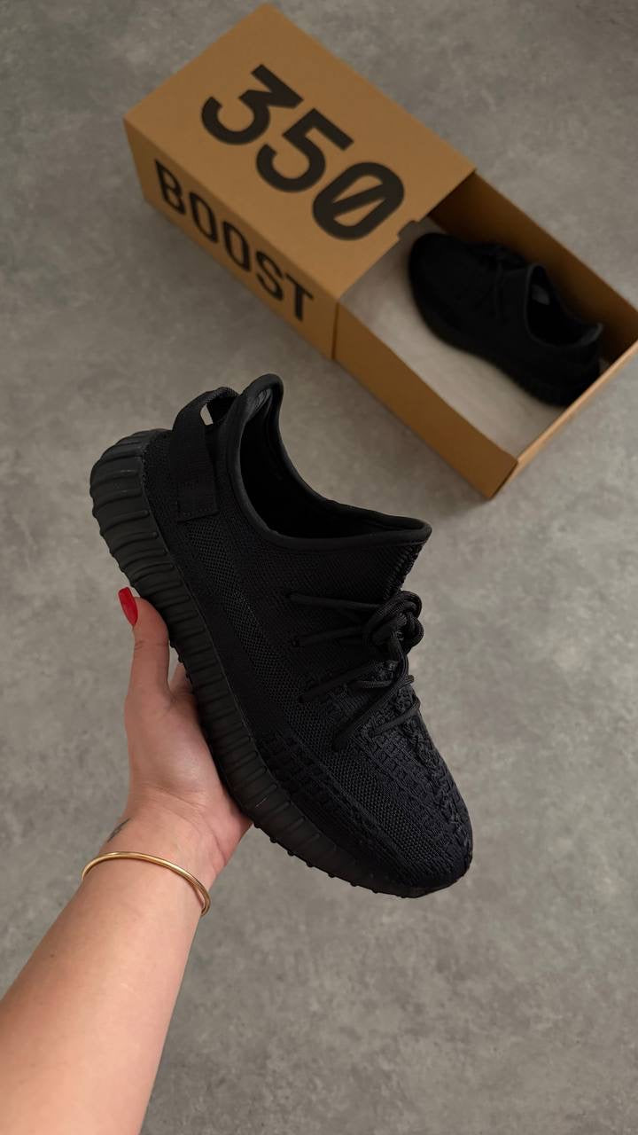 Adidas Yeezy Boost 350 V2 „ONYX“