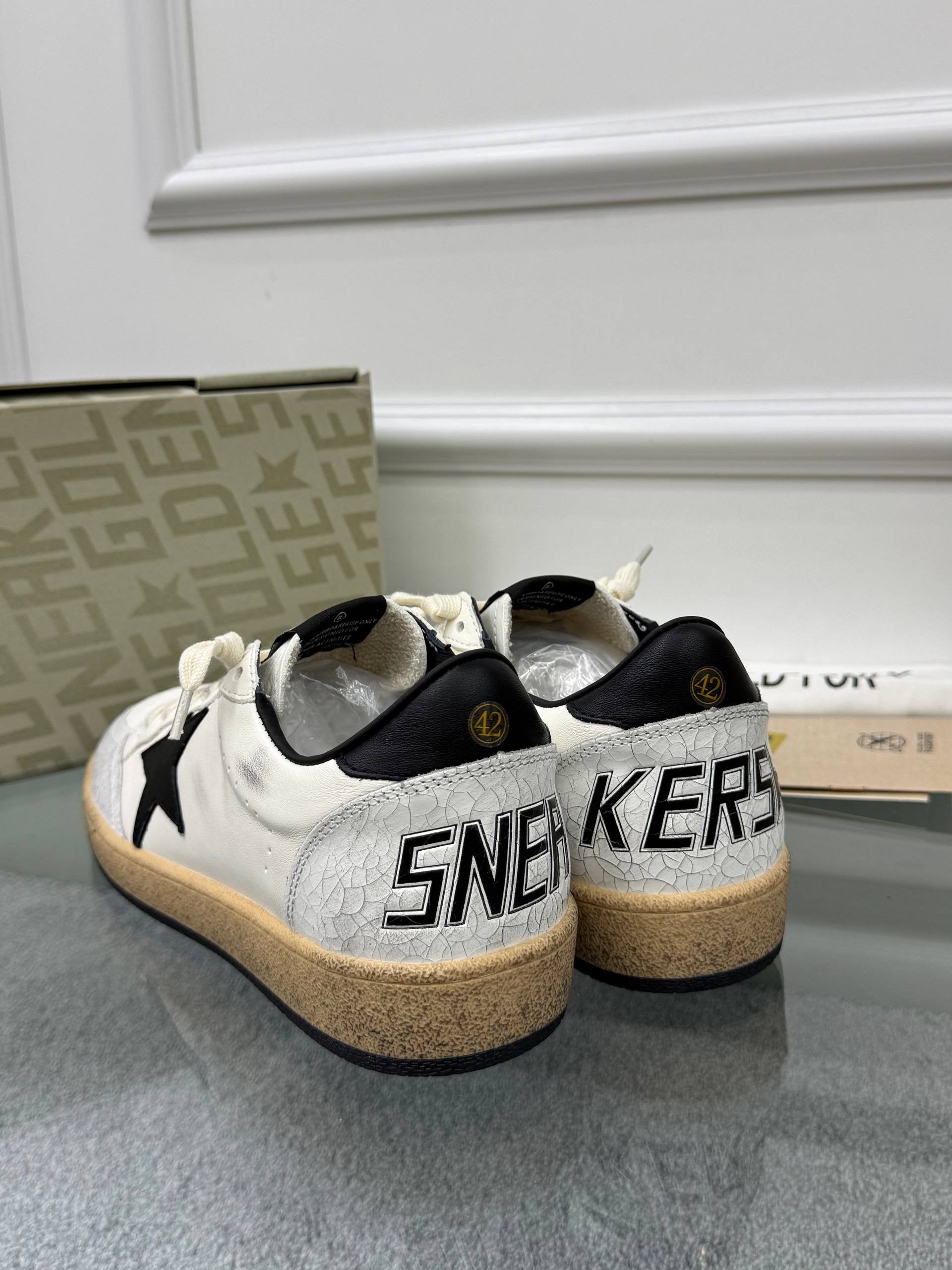 Golden Goose
