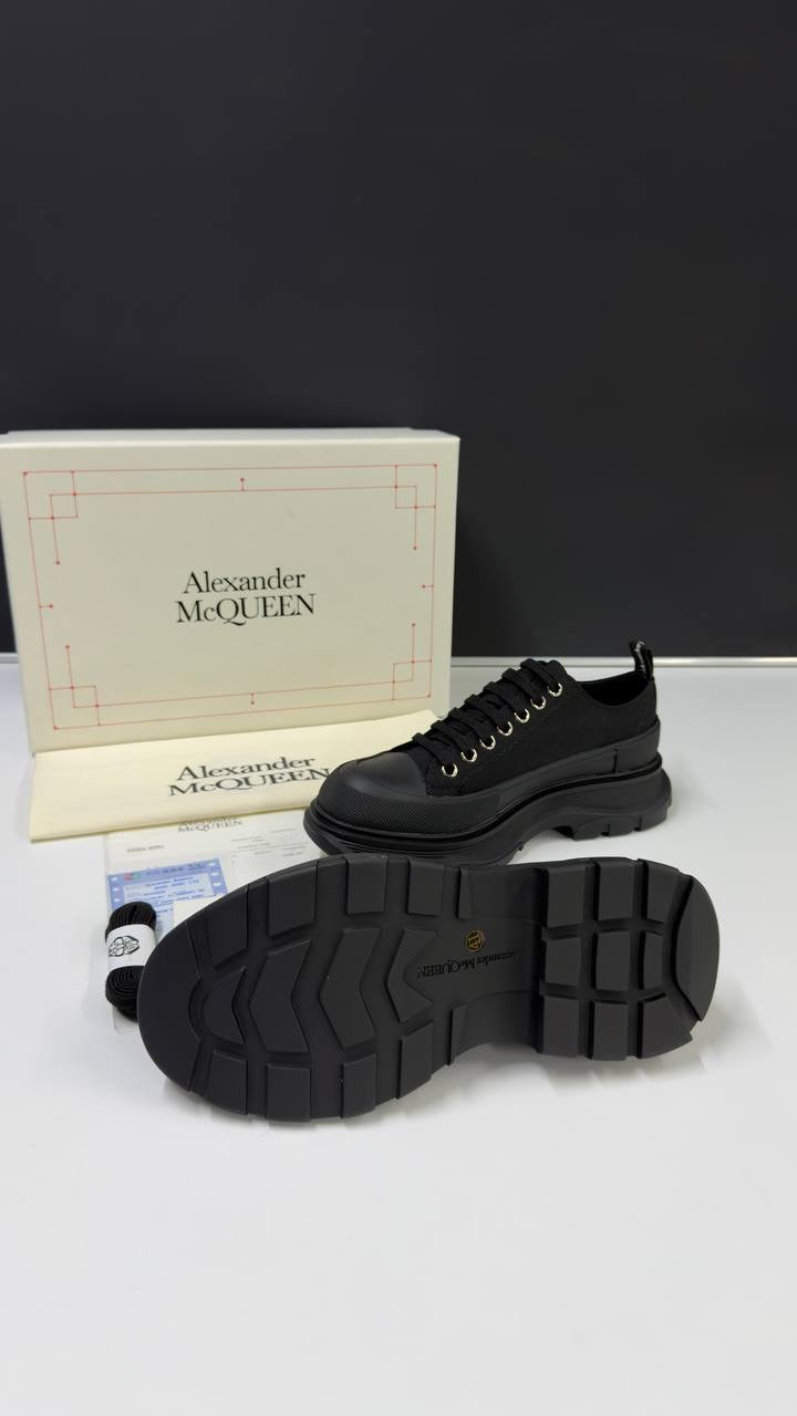 Alexander Mcqueen