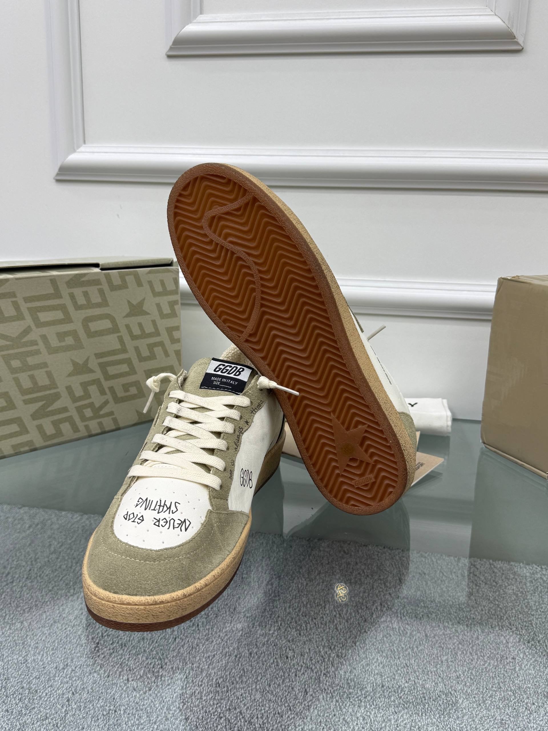 Golden Goose