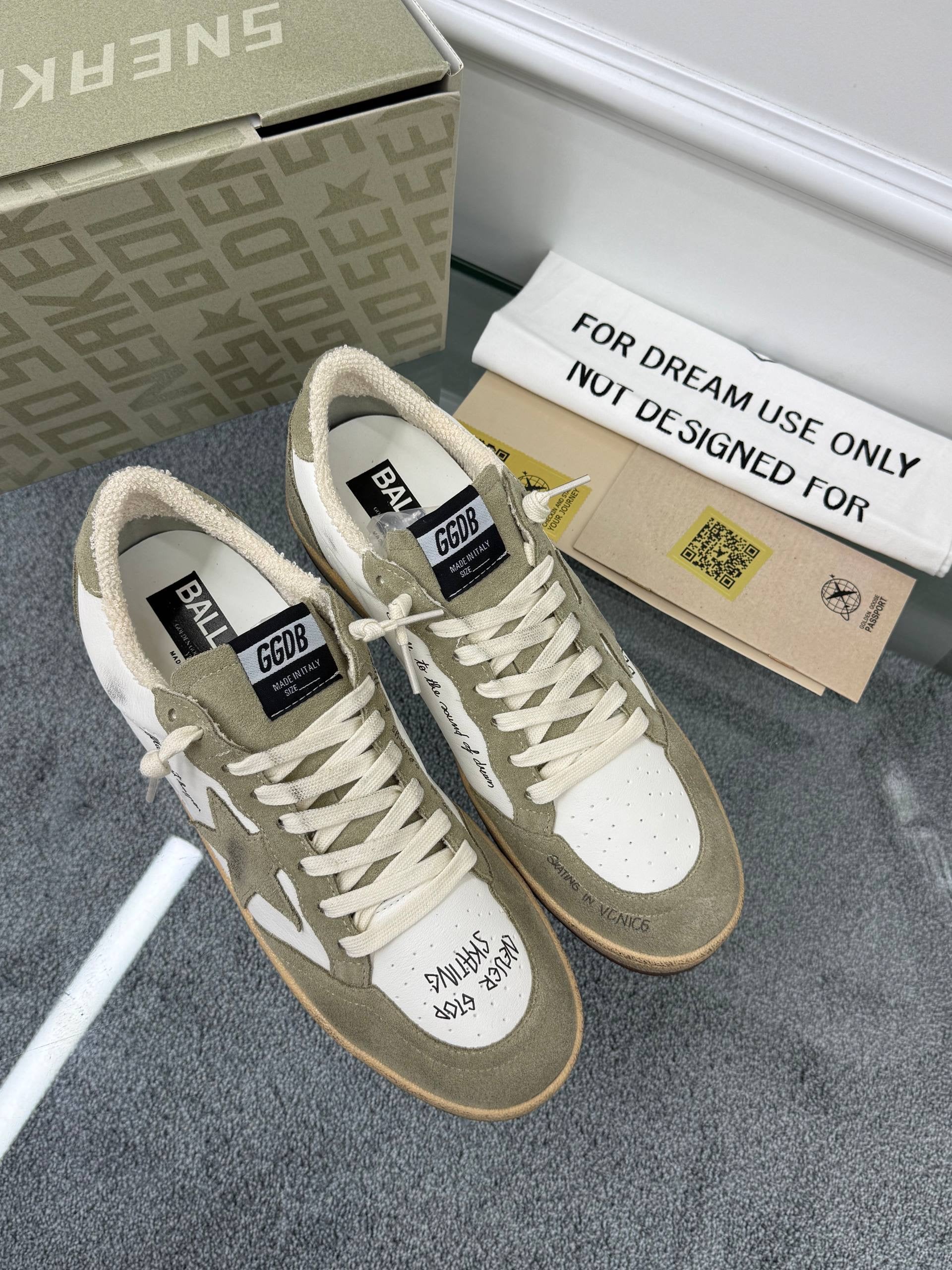 Golden Goose