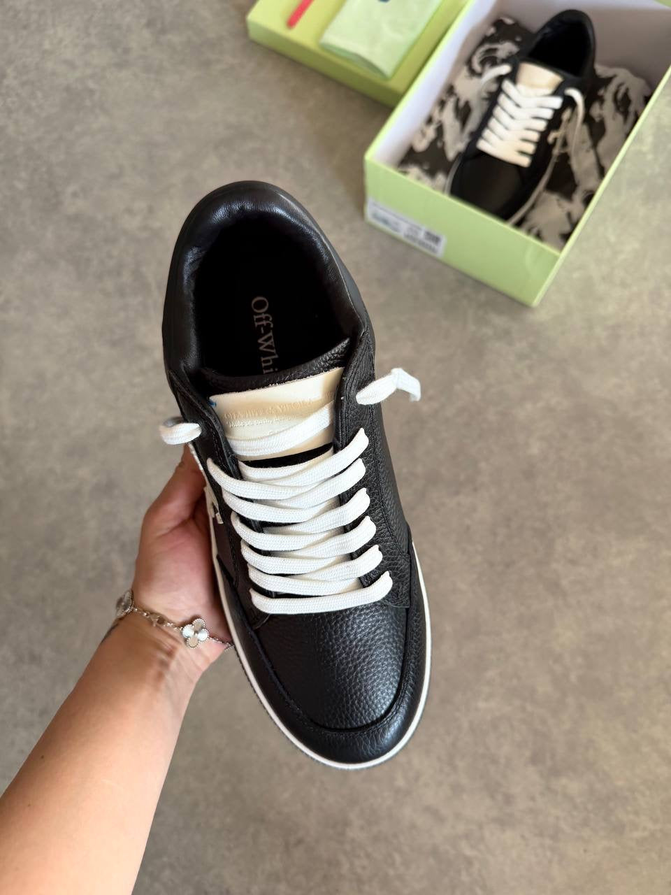 Off-White
