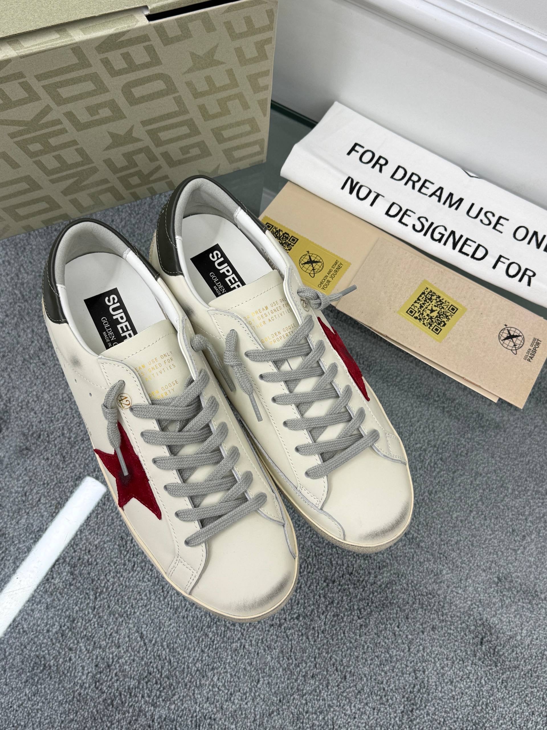Golden Goose