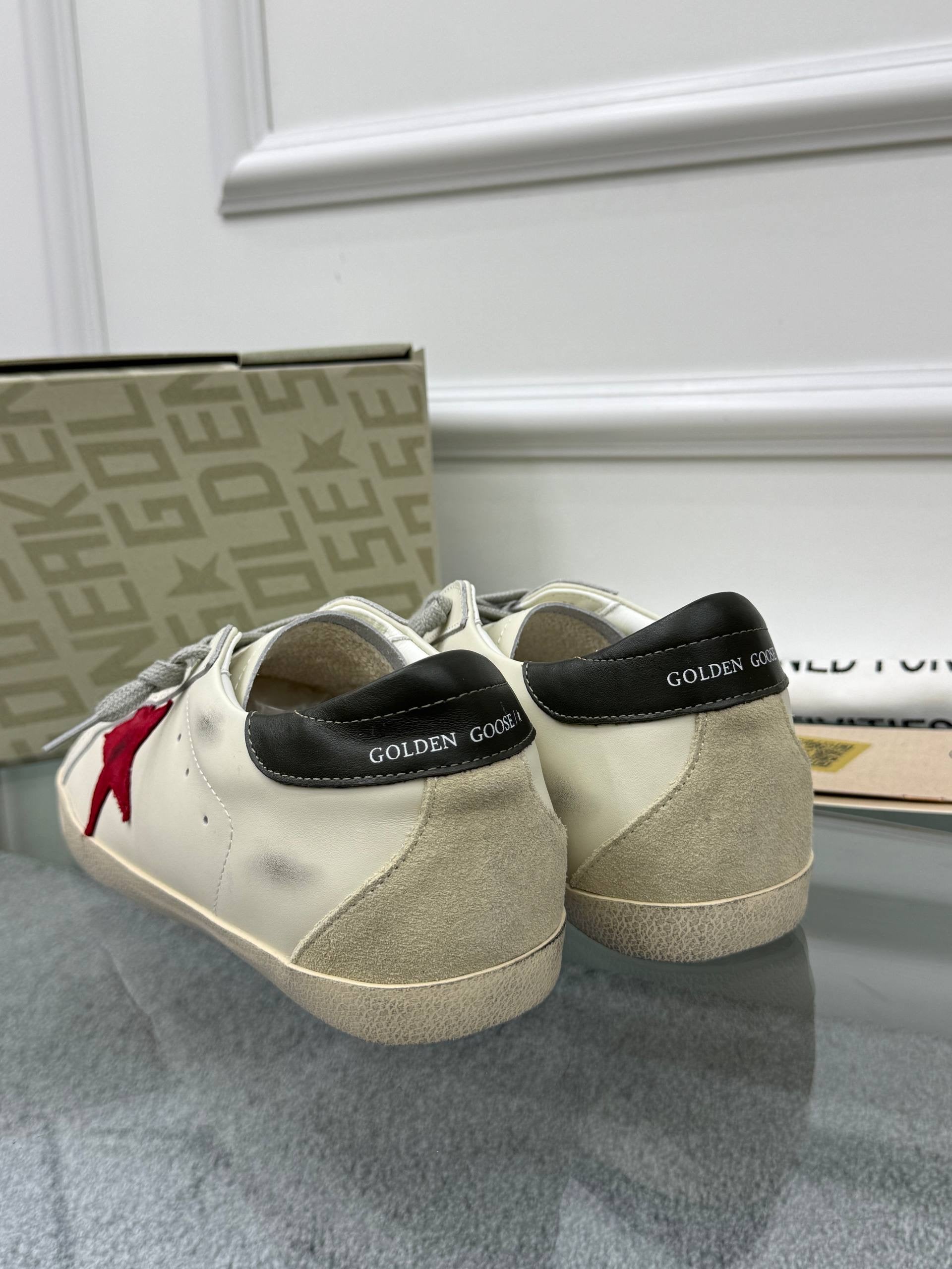 Golden Goose