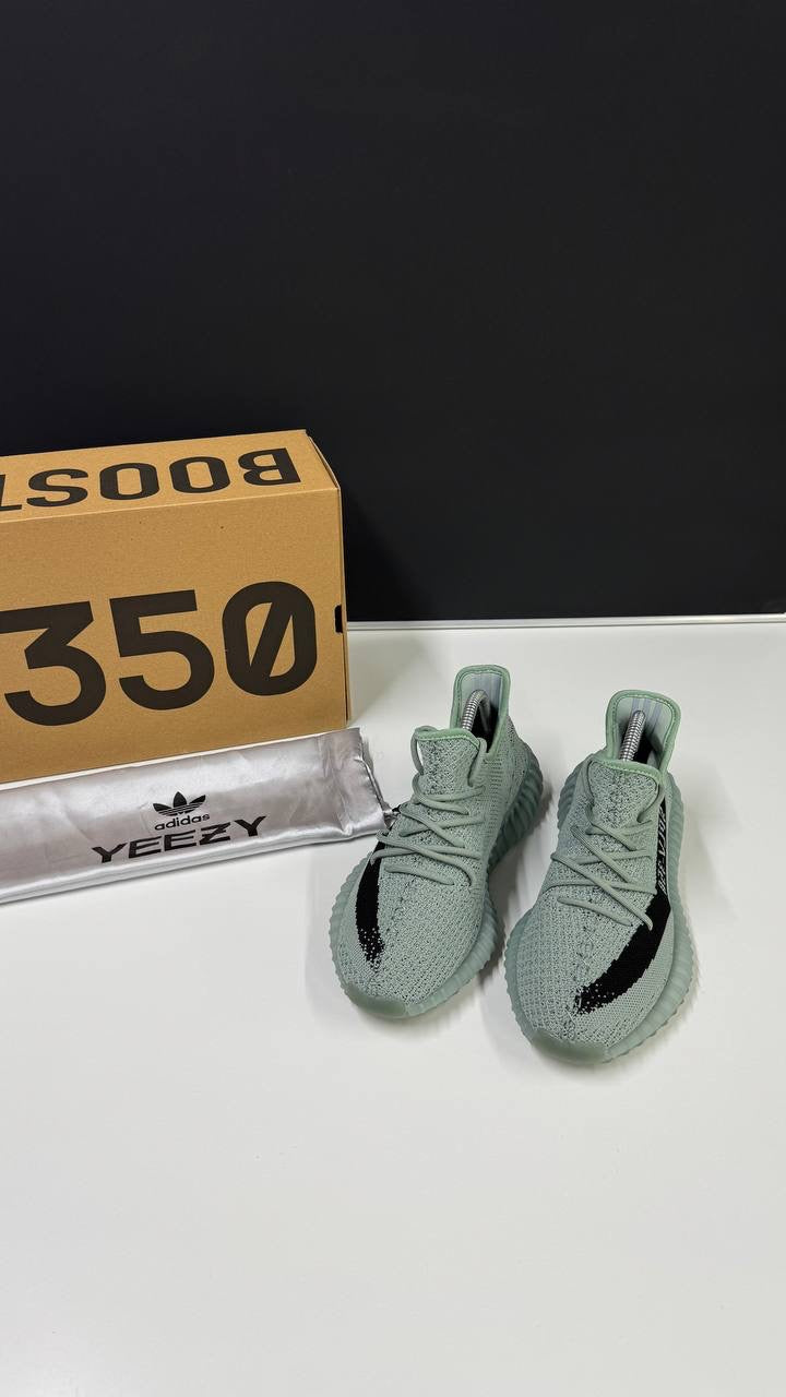 Adidas yeezy