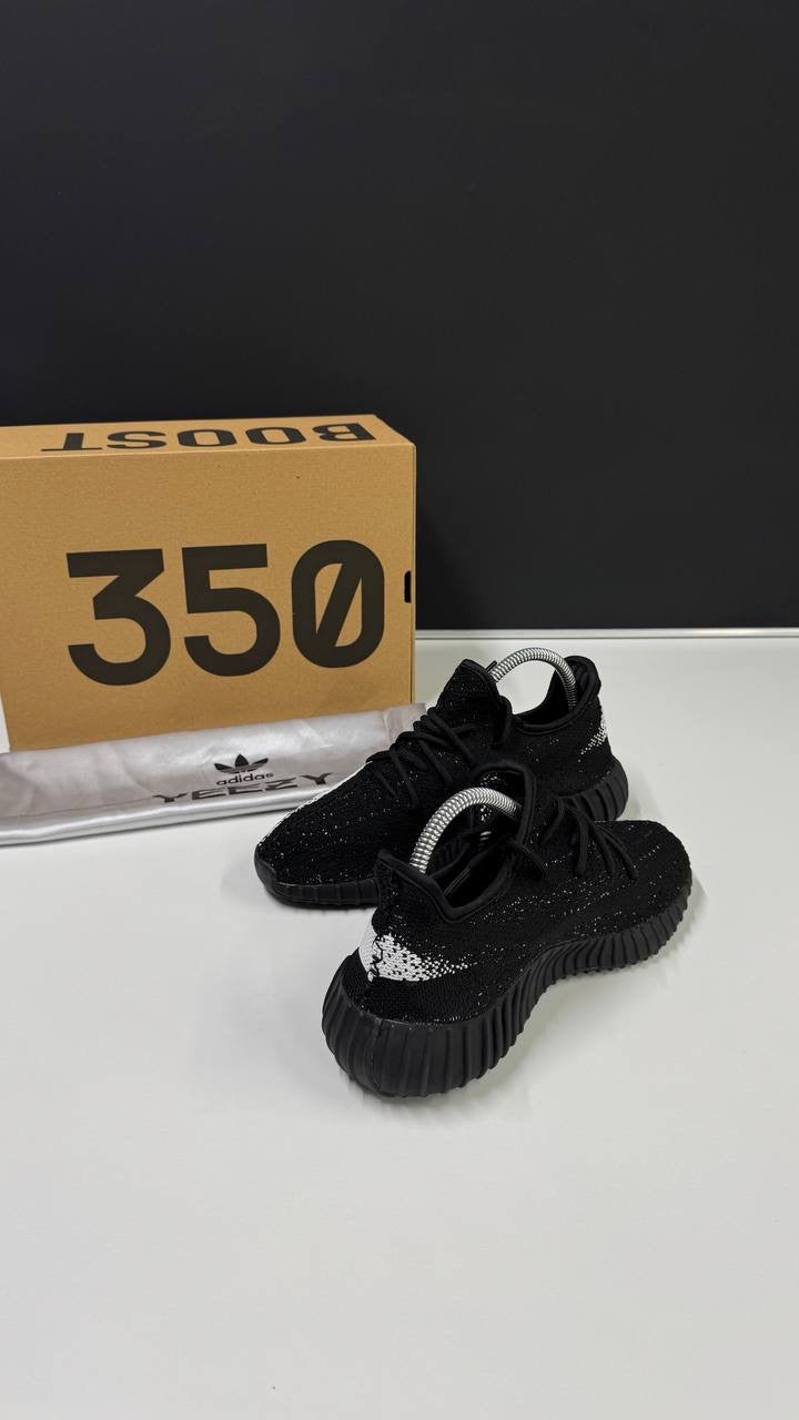 Adidas yeezy
