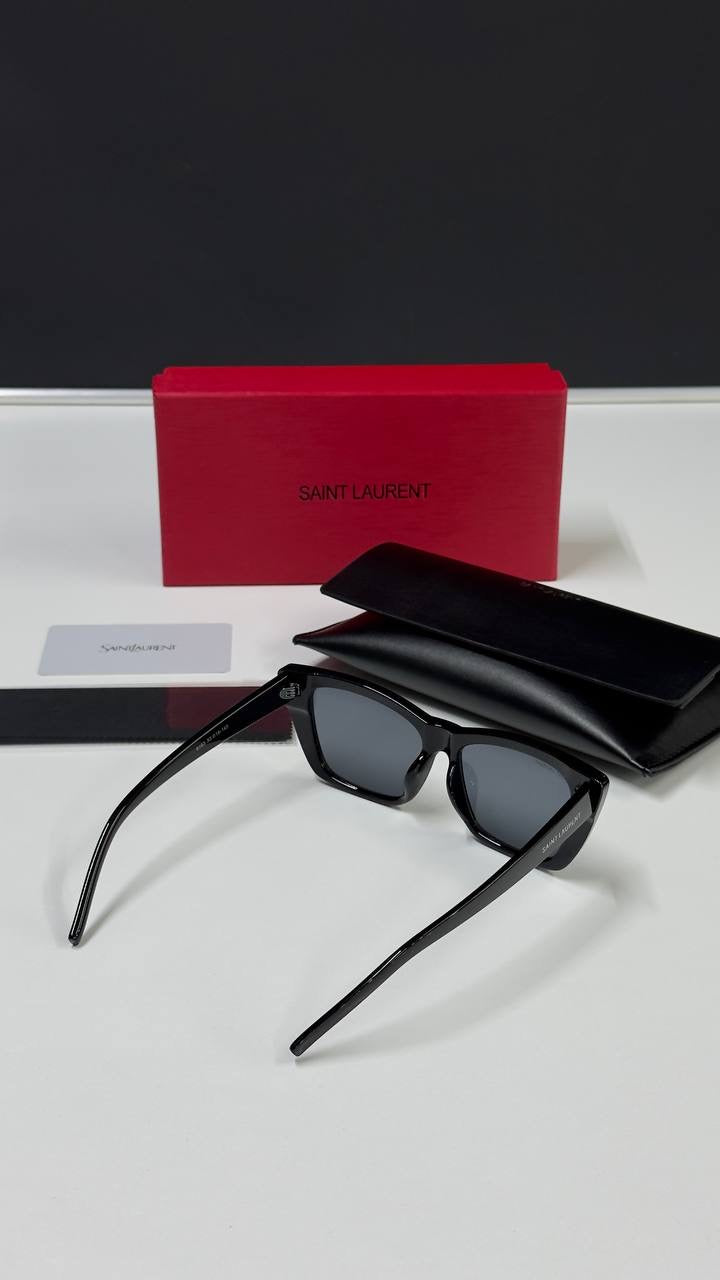 Yves Saint Laurent