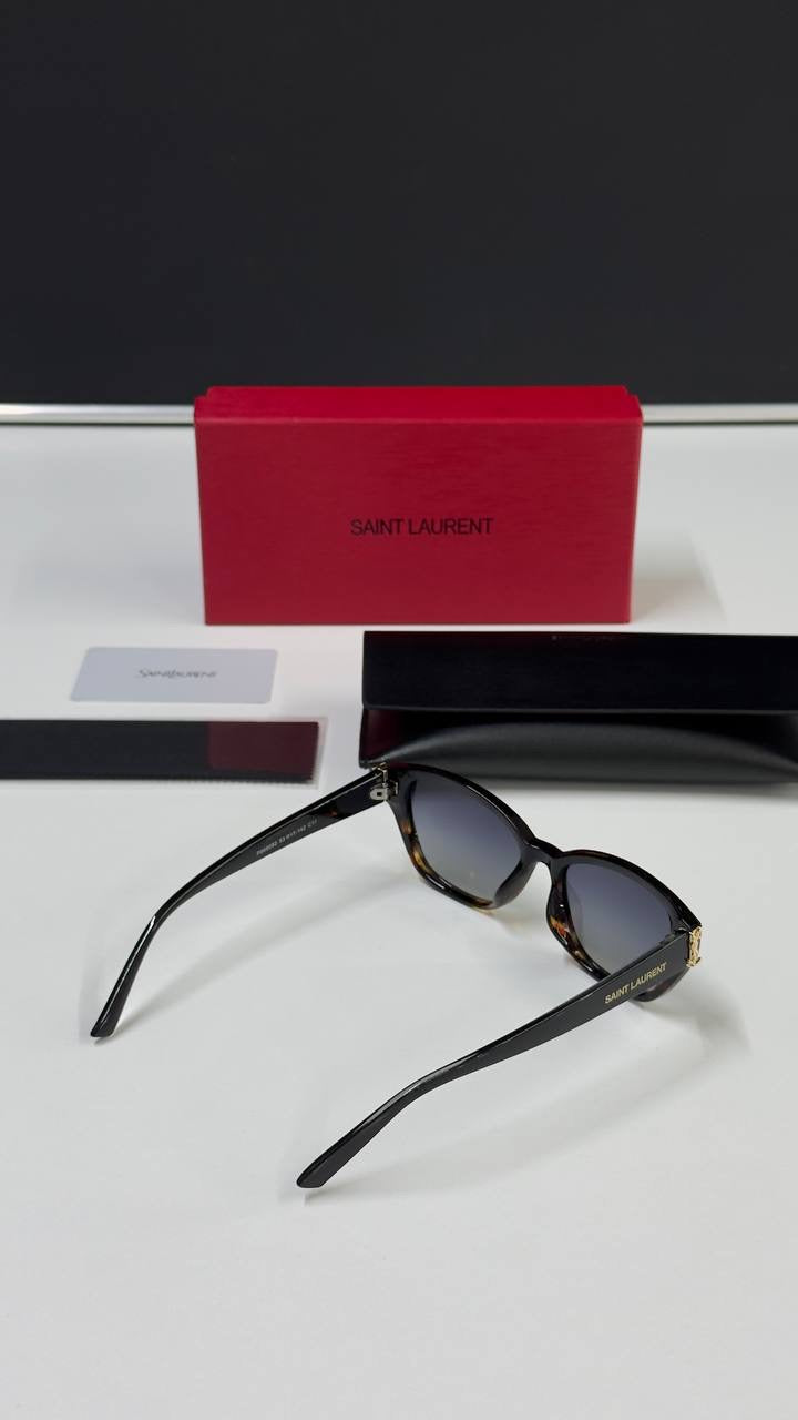 Yves Saint Laurent