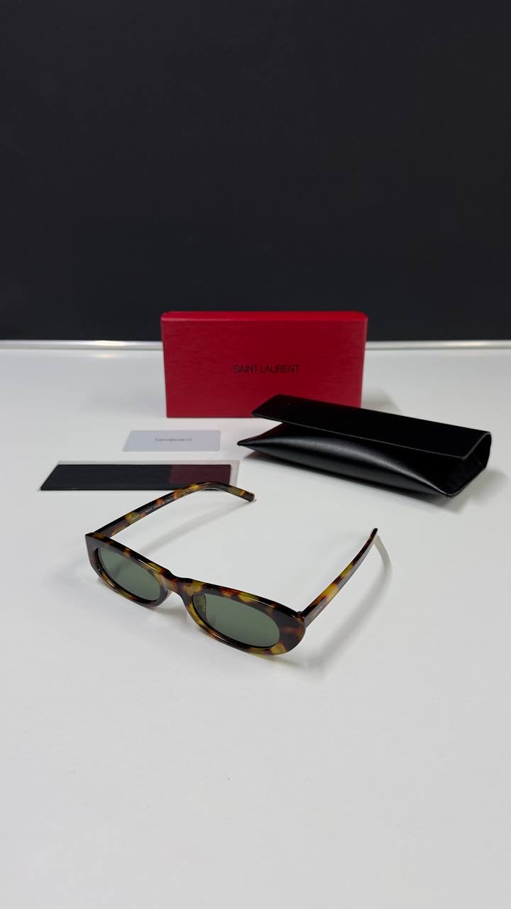 Yves Saint Laurent