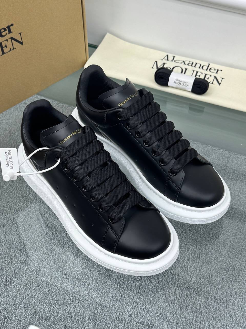Alexander Mcqueen