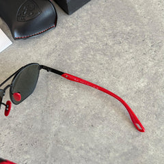 „Мъжки“ слънчеви очила Rayban x Ferrari
