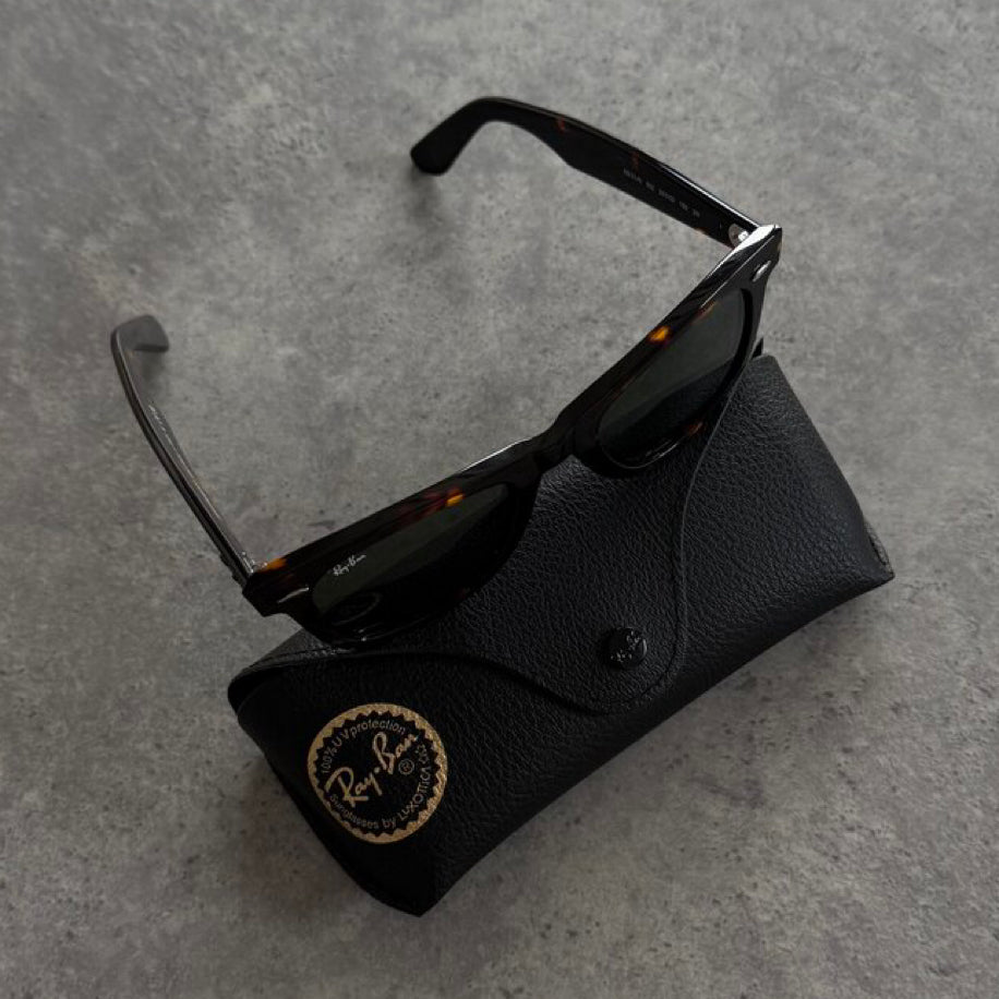 Rayban Wayfarer Кафява рамка "Наклонена"